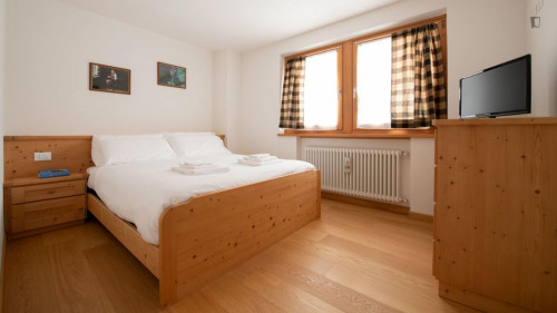Lovely 2-bedroom house in Premadio - Gallery - 31