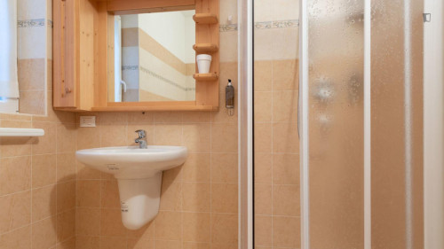 Lovely 2-bedroom house in Premadio - Gallery - 6