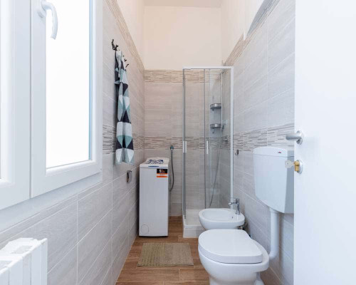 Stanza in Viale Alfredo Oriani