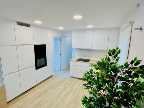 Comfortable single bedroom well connected to the city center - Gallery - 5