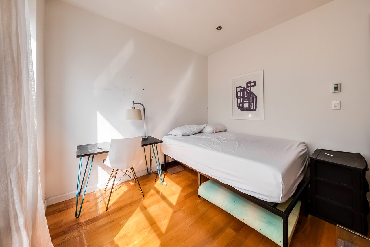 #1863: Central Harlem - Full Bedroom B - 1