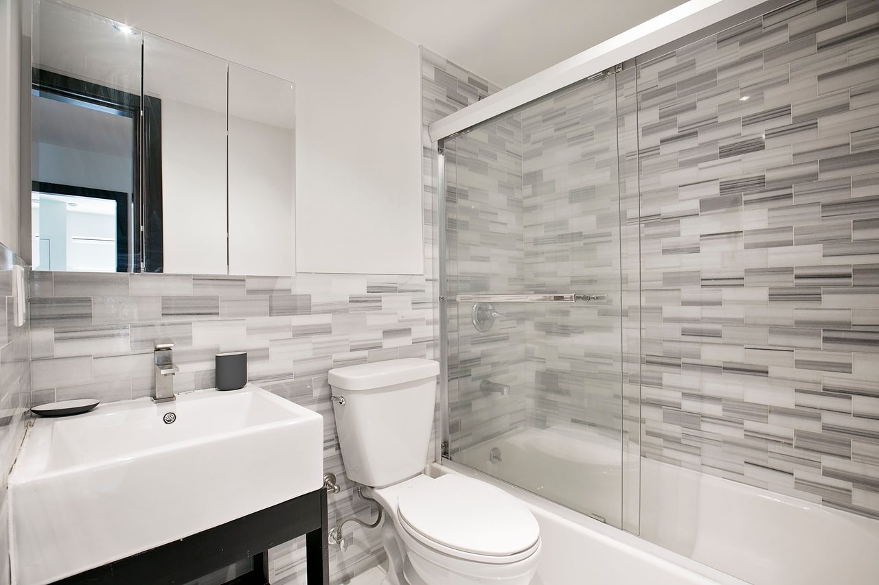 #1863: Central Harlem - Full Bedroom F - 7