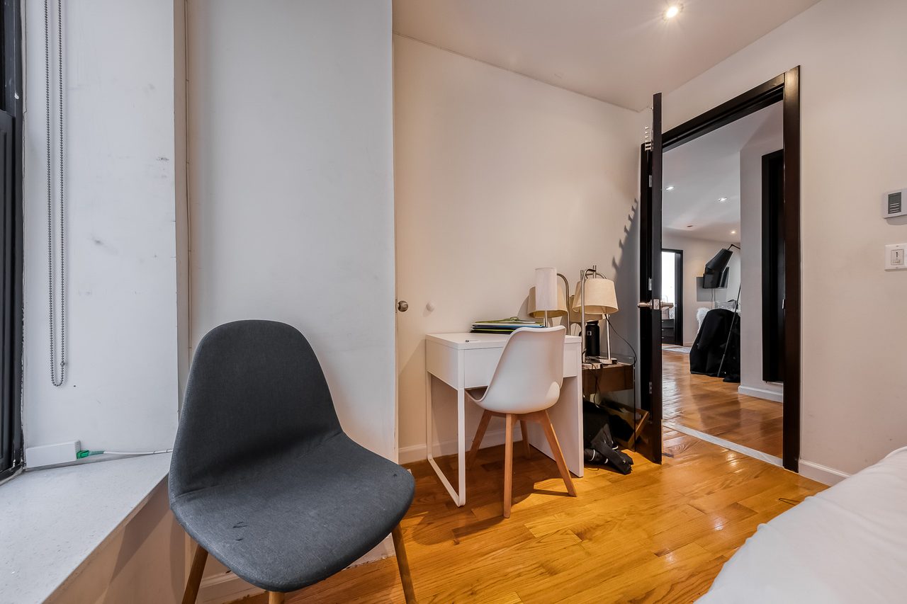 #1863: Central Harlem - Full Bedroom F - 3