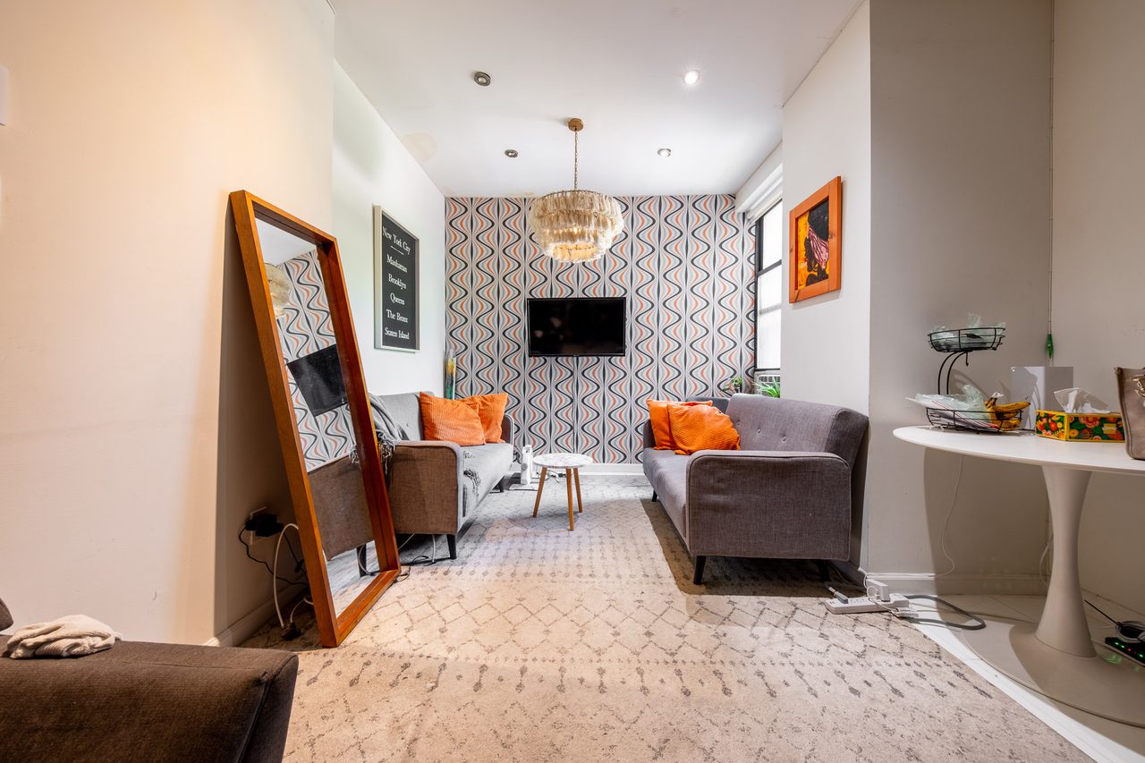 #1869: Central Harlem - Full Bedroom A - 1
