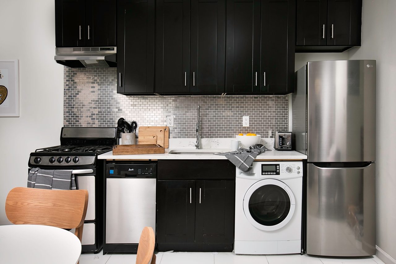  #1869: Central Harlem - Full Bedroom A  -  #1869: Central Harlem  - Gallery -  8