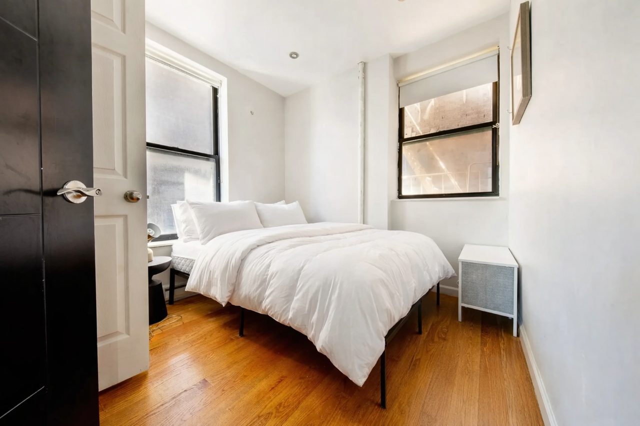 #1871: Central Harlem - Full Bedroom C - 18