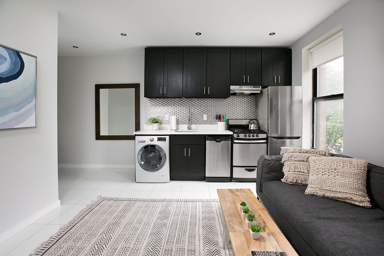 #1871: Central Harlem - Full Bedroom C - 4