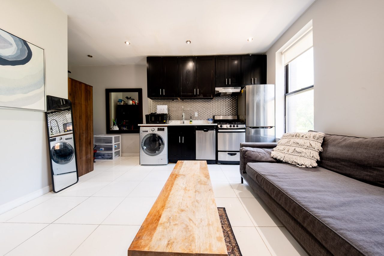  #1871: Central Harlem - Full Bedroom B  -  #1871: Central Harlem  - Gallery -  6