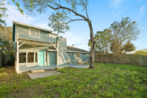 Spacious Family-Friendly Coliving Home in Vibrant South Side Greenfield