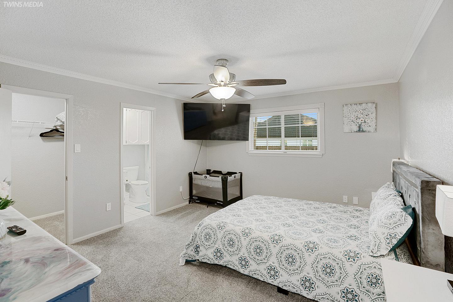  Bed In A 2-Bed Male Only Room  -  Spacious Family-Friendly Coliving Home in Vibrant South Side Greenfield  - Gallery -  12