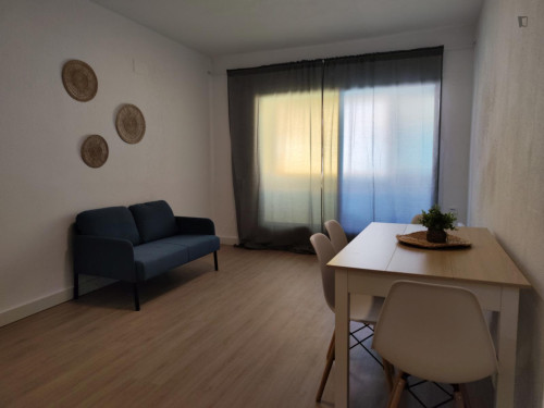 Charming single bedroom in shared flat in La Florida