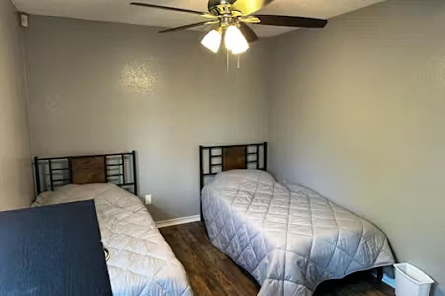  Bed In A 2-Bed Males Only Room  -  Welcoming Coliving Space in Family-Friendly Western Hills with Prime Amenities  - Gallery -  2