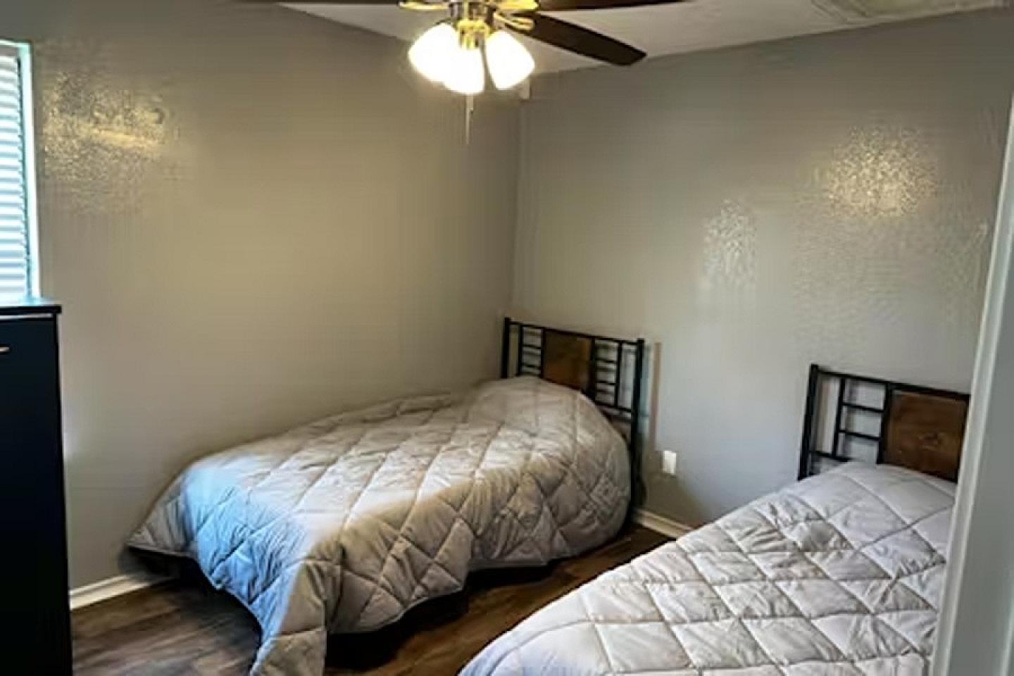  Bed In A 2-Bed Males Only Room  -  Welcoming Coliving Space in Family-Friendly Western Hills with Prime Amenities  - Gallery -  22