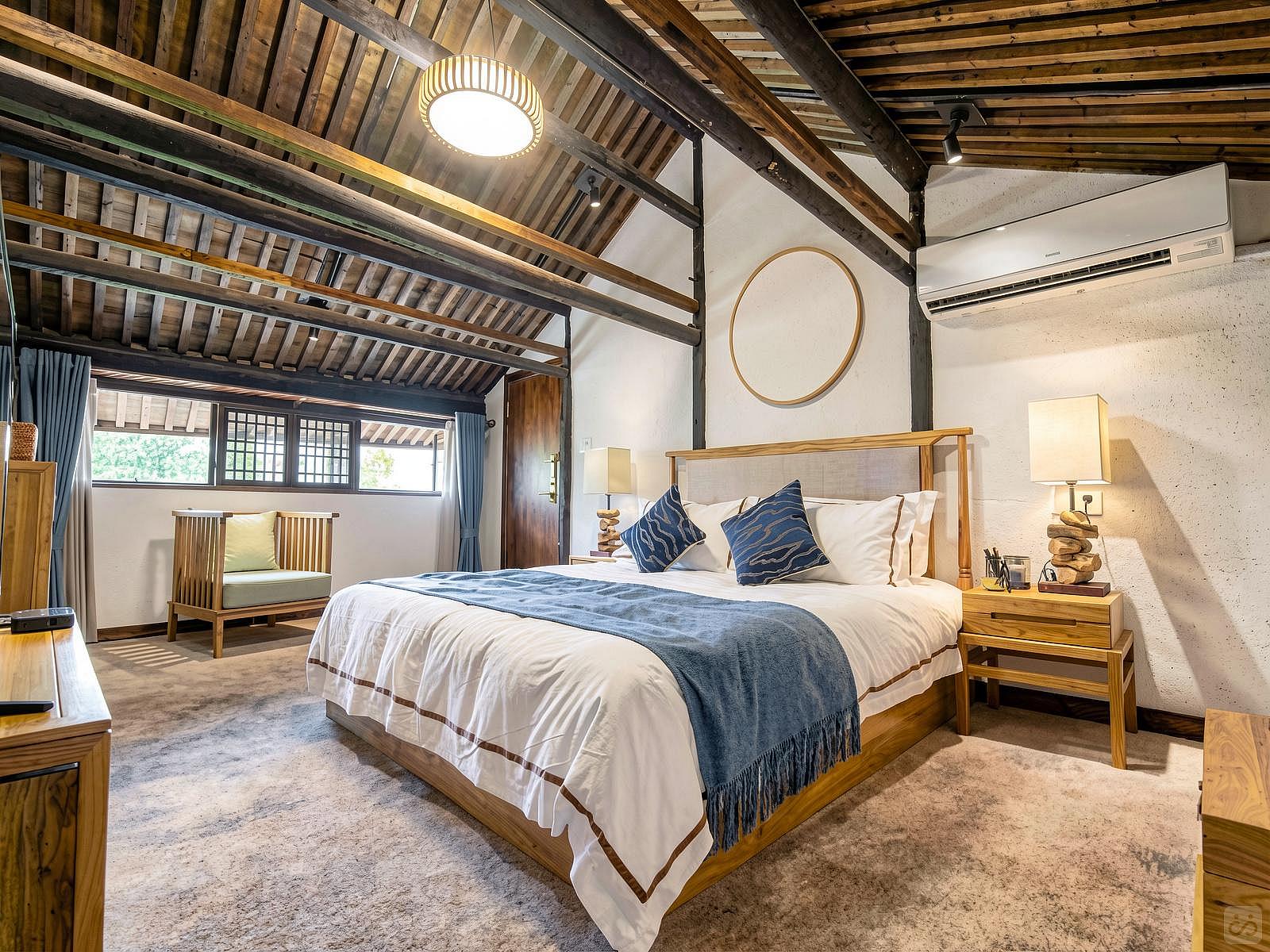  Standard Room  -  A sunny residence with an Oriental-inspired design, perfect for coliving and coworking  - Gallery -  21