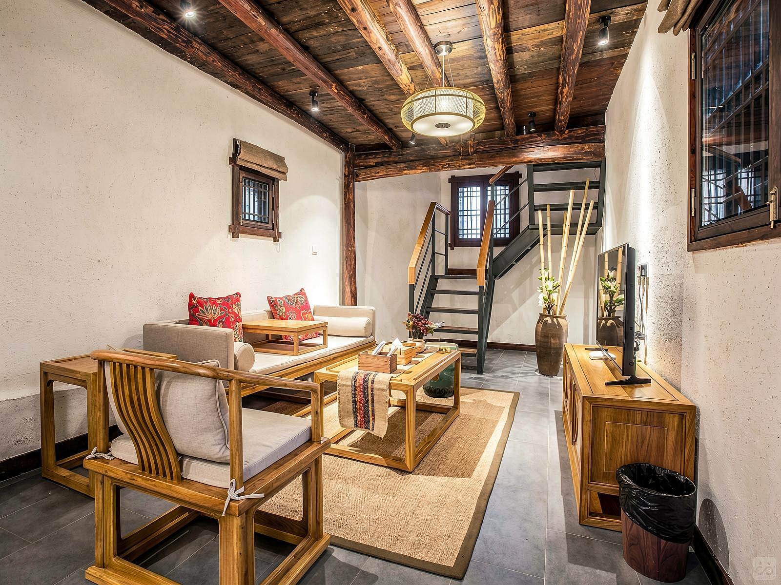  Standard Room  -  A sunny residence with an Oriental-inspired design, perfect for coliving and coworking  - Gallery -  24