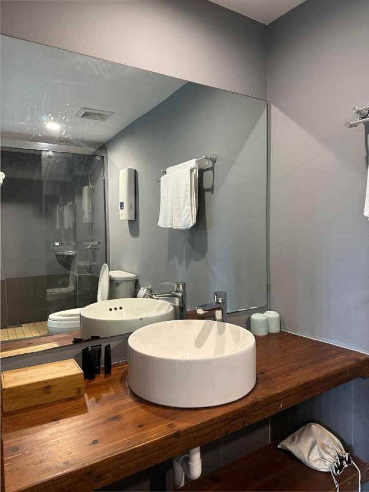 Suite Room - A sunny residence with an Oriental-inspired design, perfect for coliving and coworking - Gallery - 15