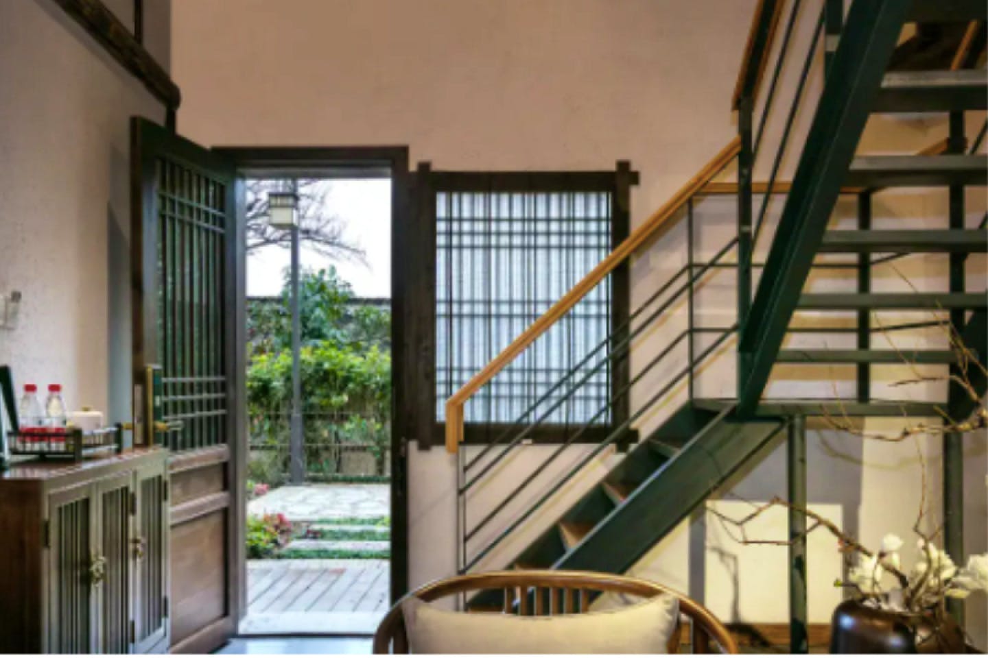  Deluxe Room  -  A sunny residence with an Oriental-inspired design, perfect for coliving and coworking  - Gallery -  3