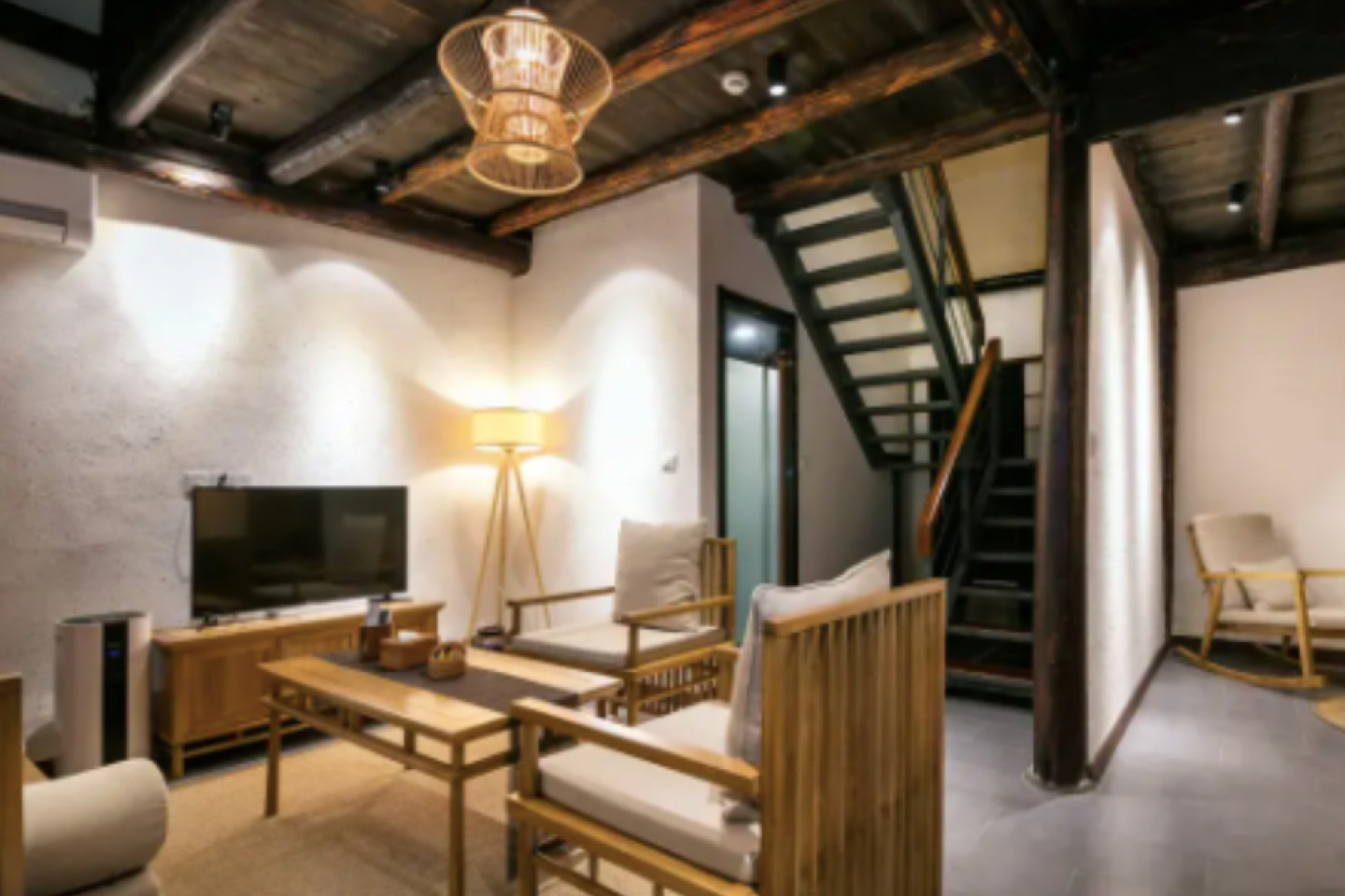  Deluxe Room  -  A sunny residence with an Oriental-inspired design, perfect for coliving and coworking  - Gallery -  14