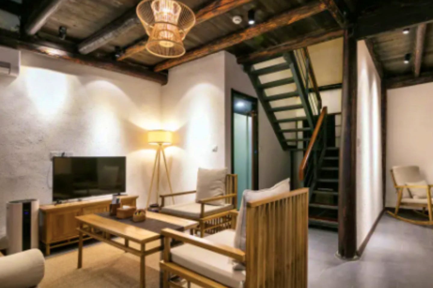  Deluxe Room  -  A sunny residence with an Oriental-inspired design, perfect for coliving and coworking  - Gallery -  6