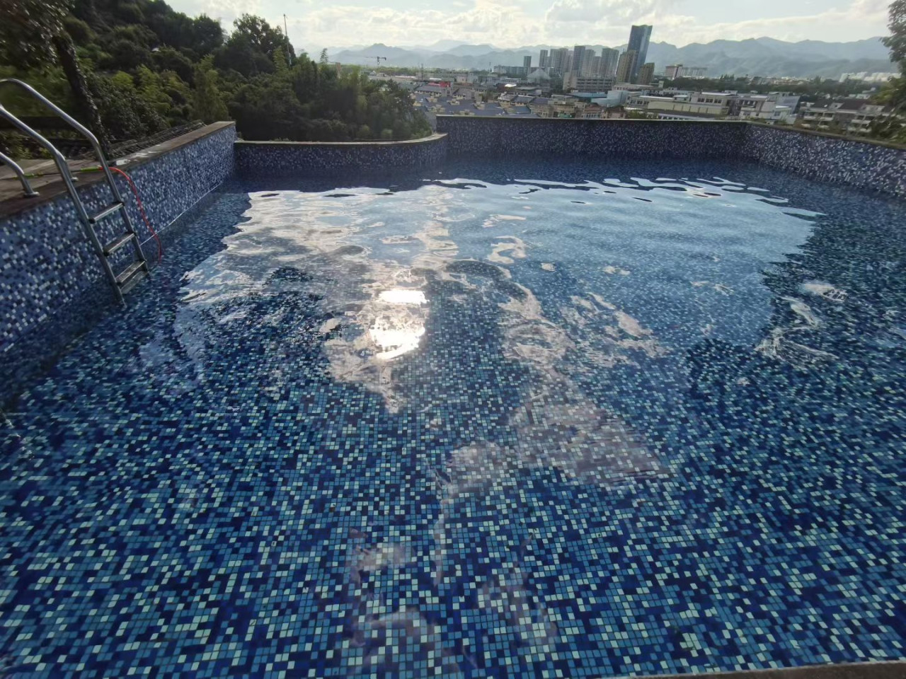  Poolside Suite  -  A sunny residence with an Oriental-inspired design, perfect for coliving and coworking  - Gallery -  6