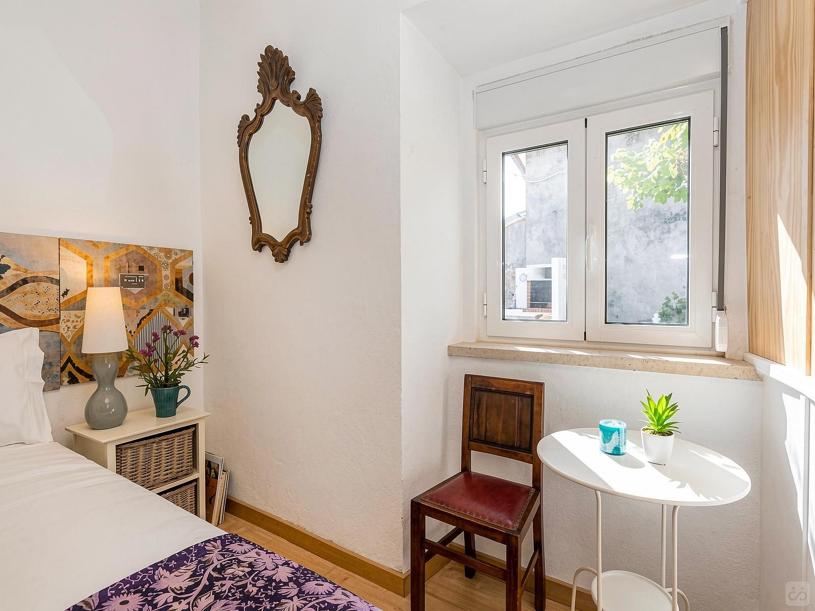  Private Room I  -  Bohemian house 20 minutes from Torres Novas  - Gallery -  3