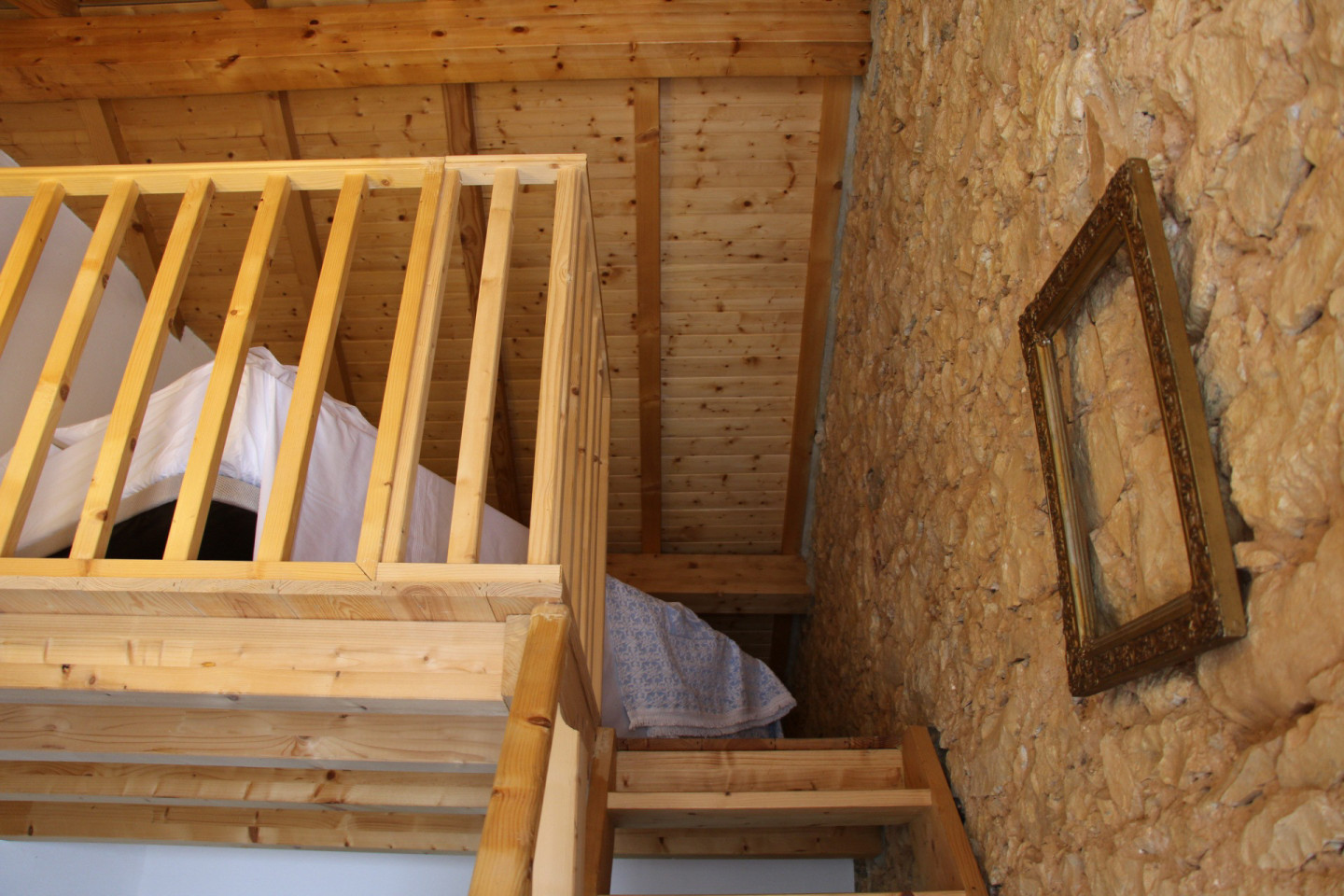 Private Room II - Bohemian house 20 minutes from Torres Novas - Gallery - 1