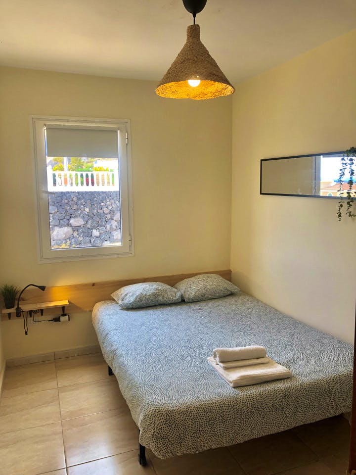 Private Room 2 - Welcoming Coliving House for Remote Workers in Vibrant Costa Adeje - Gallery - 2