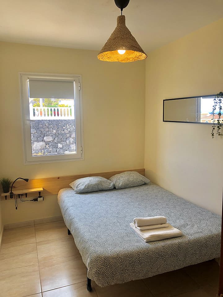 Private Room 2 - Welcoming Coliving House for Remote Workers in Vibrant Costa Adeje - Gallery - 23
