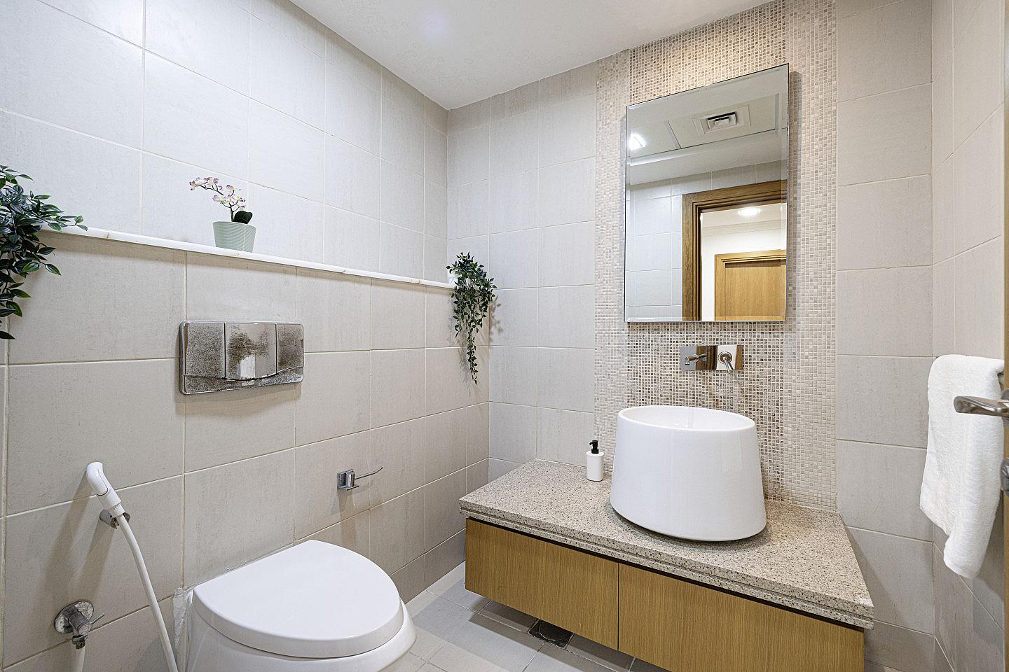 Single - Vibrant Coliving Villa: Cozy Room, Netflix & Stunning Burj Views - Gallery - 54