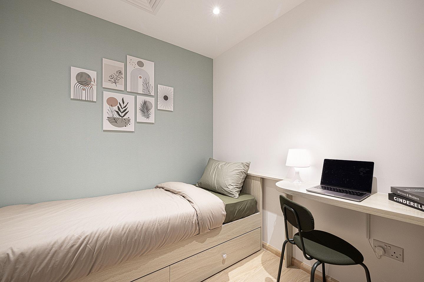  Single  -  Vibrant Coliving Villa: Cozy Room, Netflix & Stunning Burj Views  - Gallery -  55