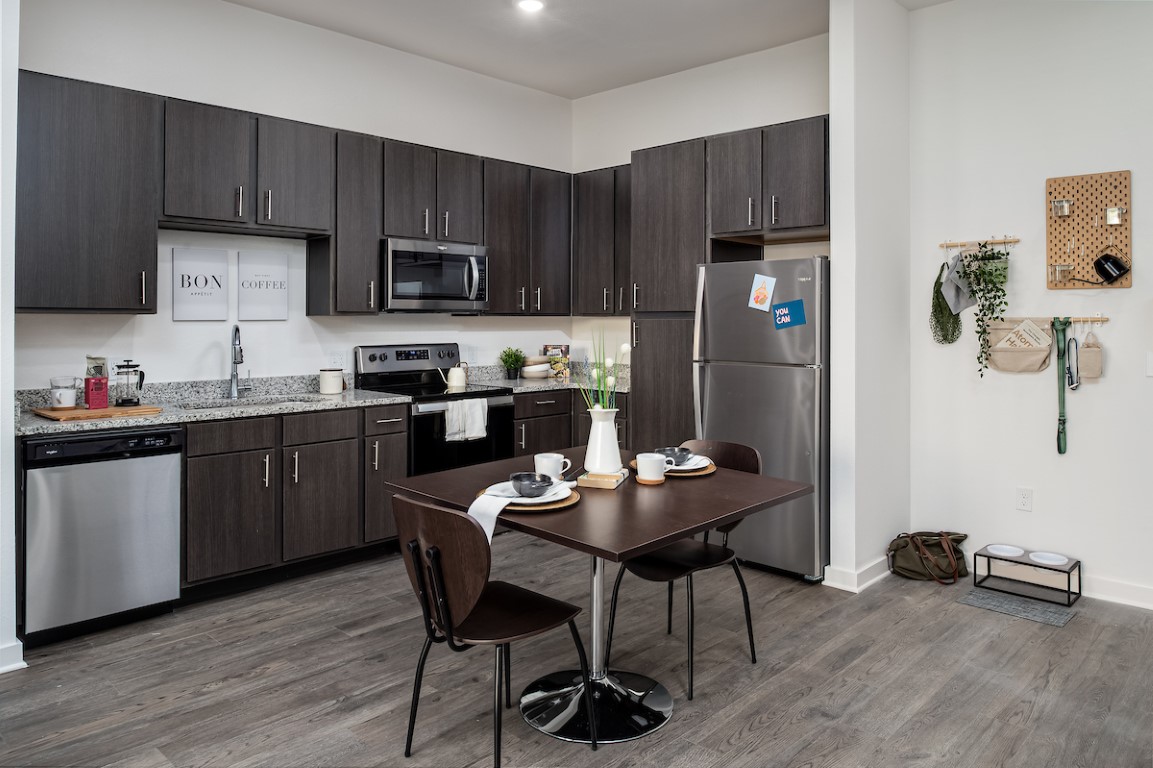  The Petty  -  Anthem House  - Gallery -  2