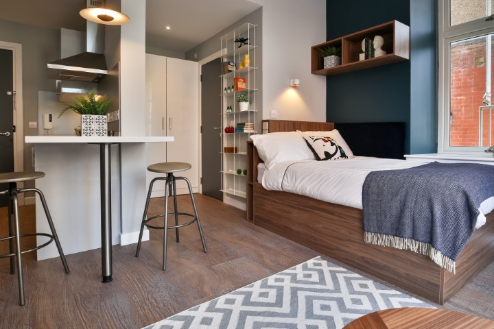 Classic Smaller Studio - The Ballet School - Gallery - 1