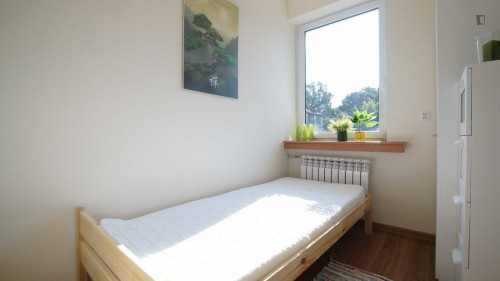 Bright single bedroom in Radogoszcz - Wschód