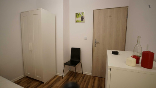 Pleasant single bedroom in Radogoszcz - Wschód