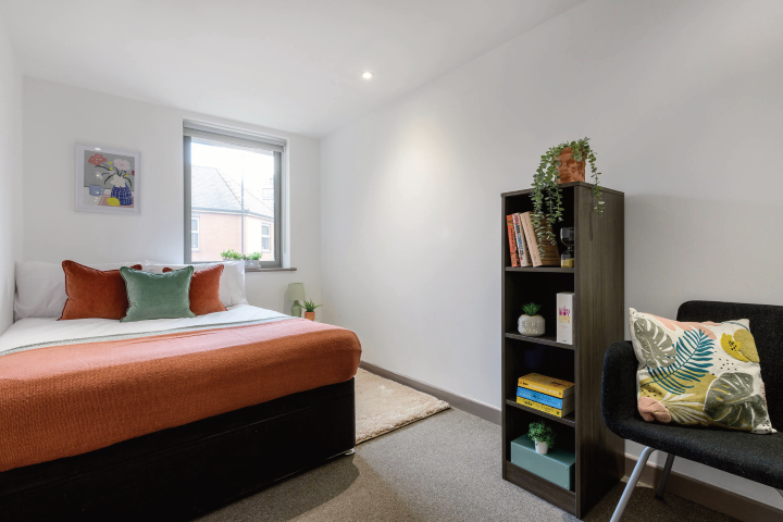  Plus En-Suite 4 Bedroom  -  Portobello Point  - Gallery -  1