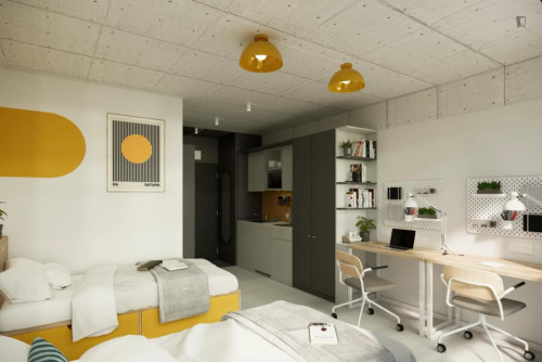 Bed in a cool shared studio, in central Warszawskie