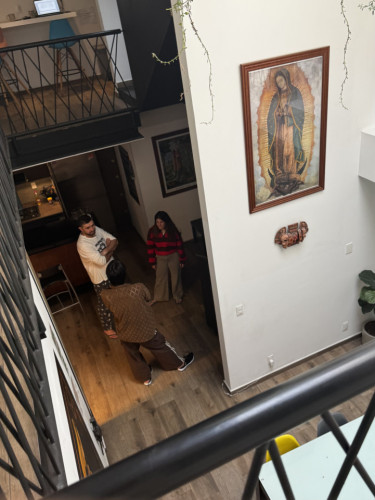 Luxurious Penthouse Coliving with Stunning City Views in Del Valle Centro