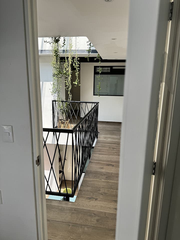  Room 8  -  Luxurious Penthouse Coliving with Stunning City Views in Del Valle Centro Apartment  - Gallery -  15
