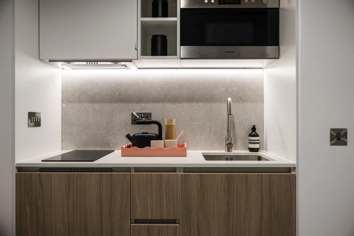 Silver Studio - Standard View | Lower Level - Wembley Arthur House - Gallery - 4