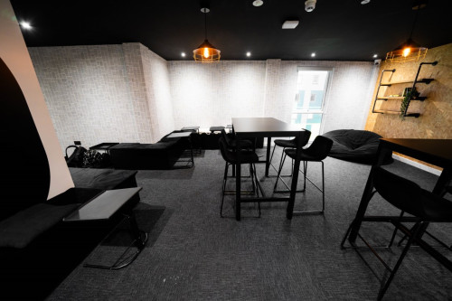 Urban Hub - Gallery - 26