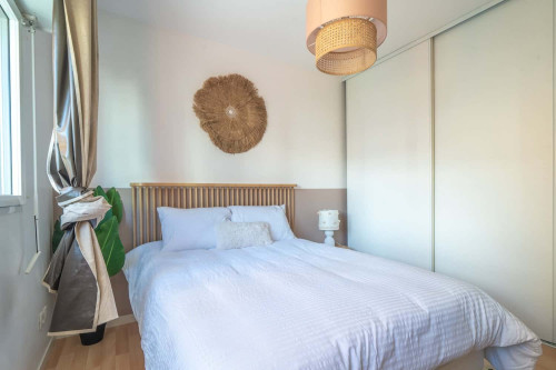 Move into this 11 m² coliving room on the Île de Nantes