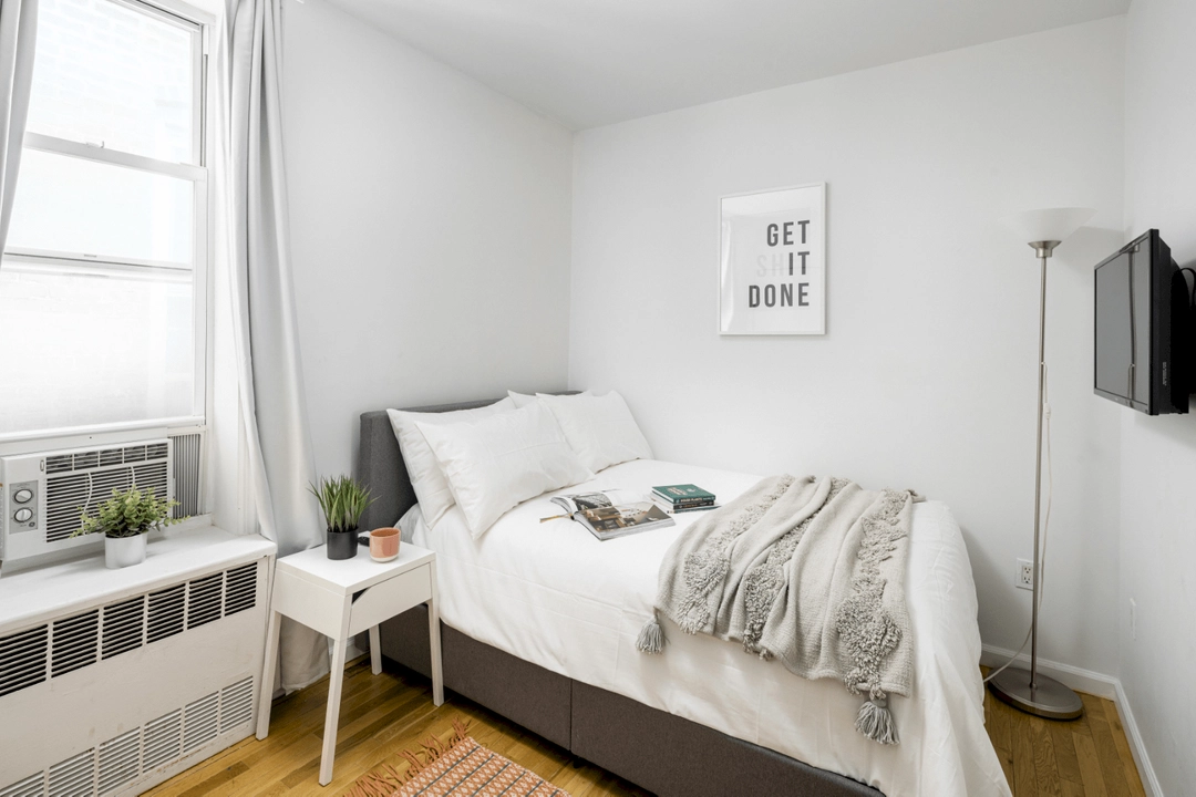 E 59th St #368 - 6