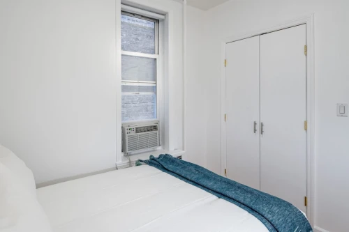 Sutton Place - E 59th St #490