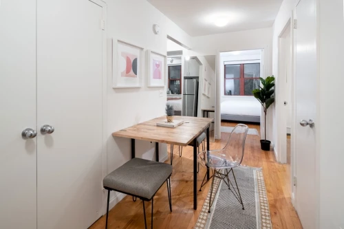 East Village - E 7th St #496