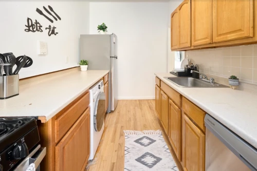 Upper Manhattan - W 139th St #671