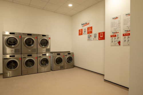 Crown Place - Gallery - 11