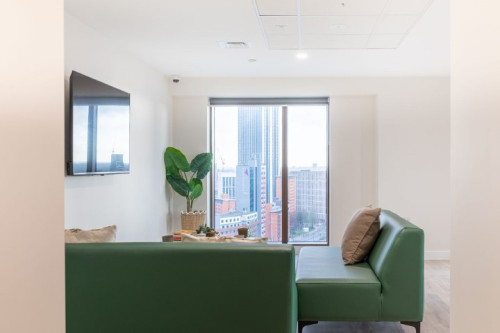 Crown Place - Gallery - 24