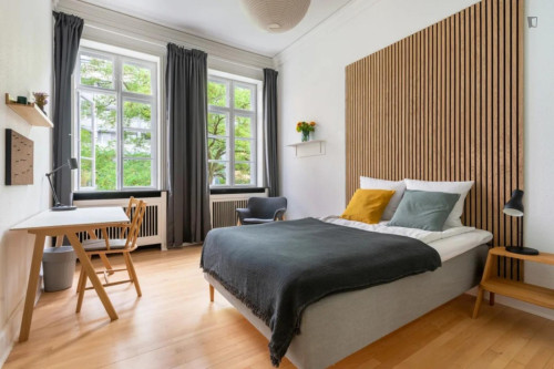 Appealing single bedroom in shared flat in well-connected Klædebo Kvarter