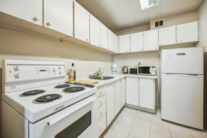 Premium - Toronto East - Gallery - 3