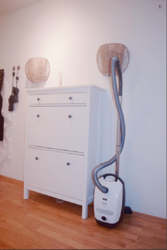 Captivating 2 Bedroom Apartment close to Grønland Metro